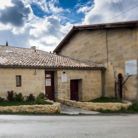 Chateau Croix Beausejour "Maison Du Vigneron" Bed & Breakfast Montagne  Luaran gambar